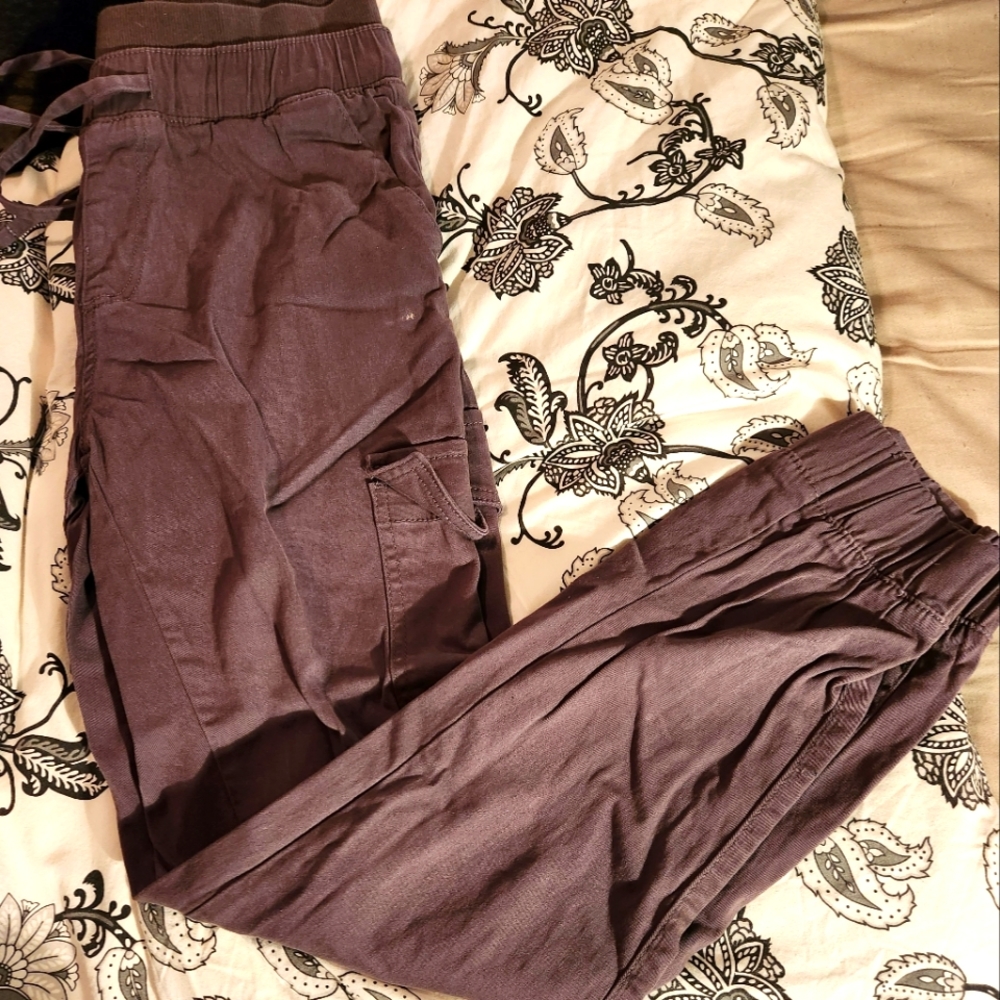 Ladies Grey Cargo Pants